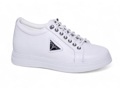 Giày cao 8cm màu trắng