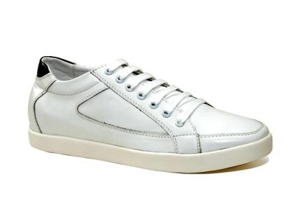 Giày nam thể thao mũi tròn cao 6cm