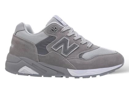 Giày sneaker cao 7cm cho nam