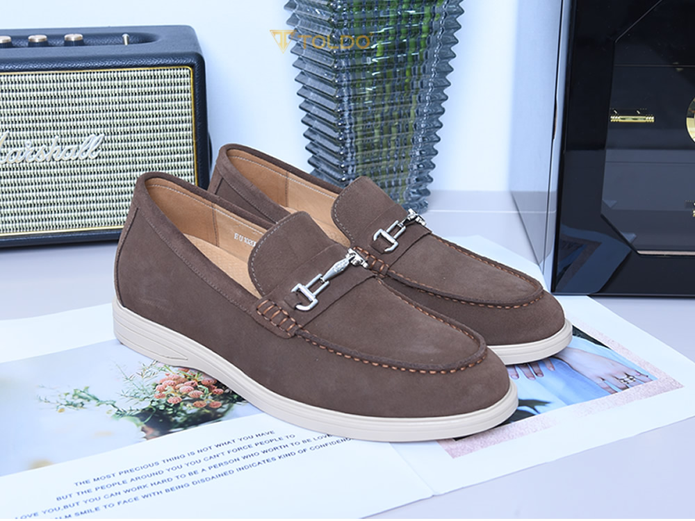 Giày cao 6cm da lộn mềm đế khâu