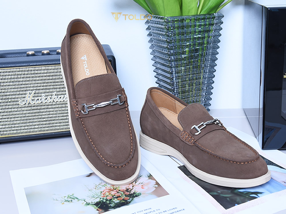 Giày cao 6cm da lộn mềm đế khâu