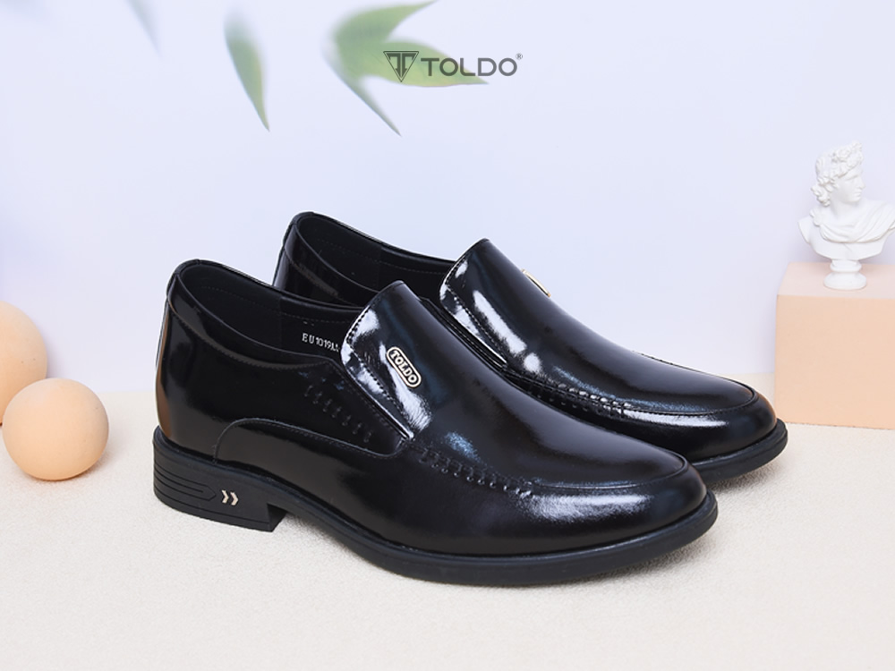 Giày cao 7cm da bóng đế khâu
