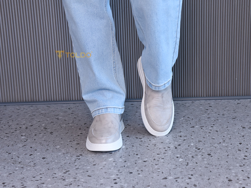 Giày cao thể thao 8cm màu trắng xám