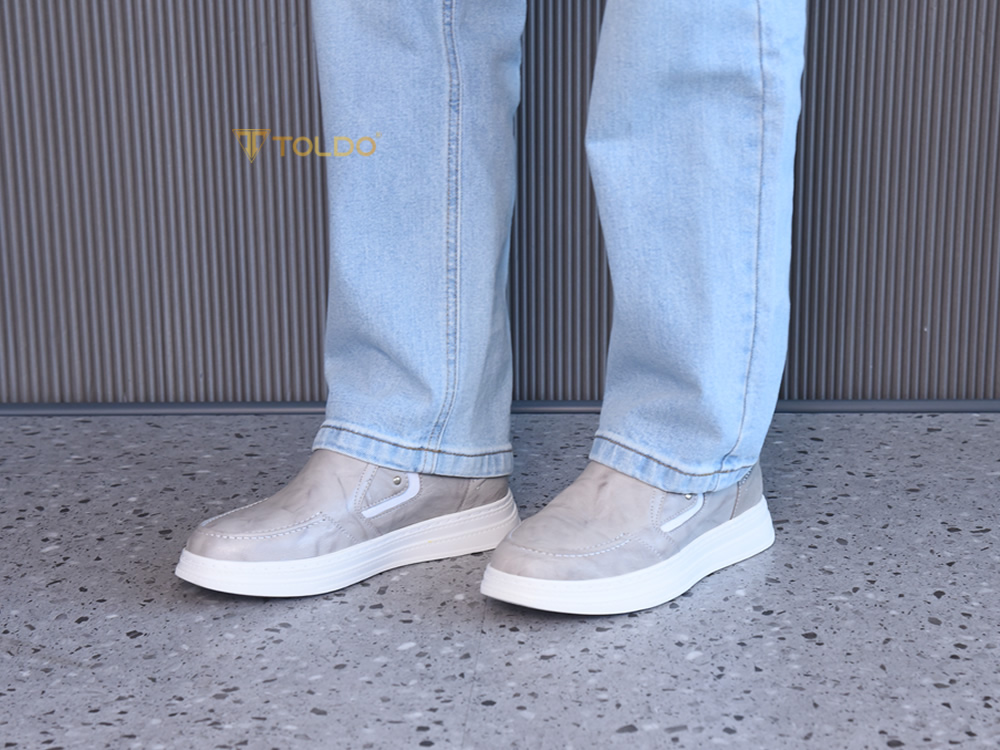 Giày cao thể thao 8cm màu trắng xám