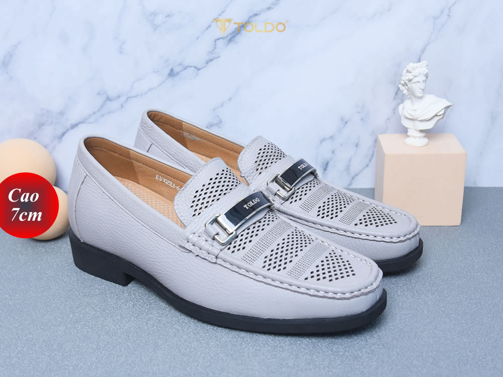 Giày cao 7cm đục lỗ thoáng khí da thật