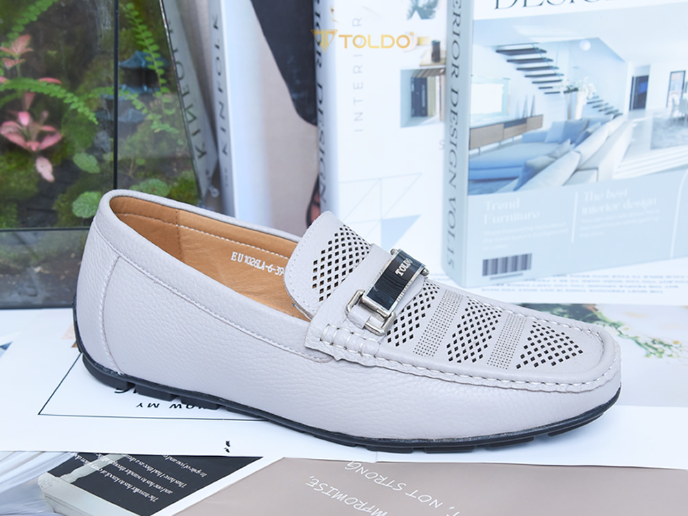 Giày mọi nam tăng 6cm đục lỗ thoáng khí