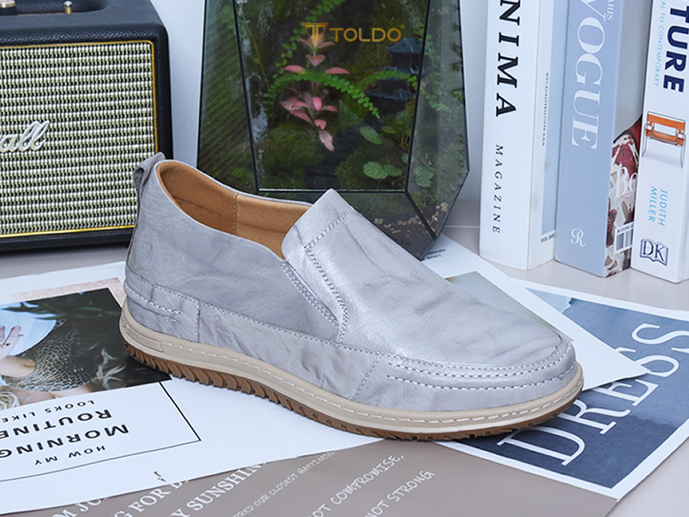 Giày thể thao cao 7cm da thật