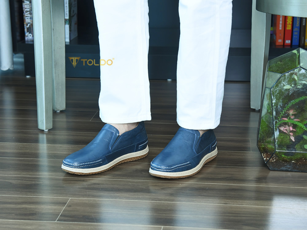 Giày cao 7cm đế khâu da bò thật