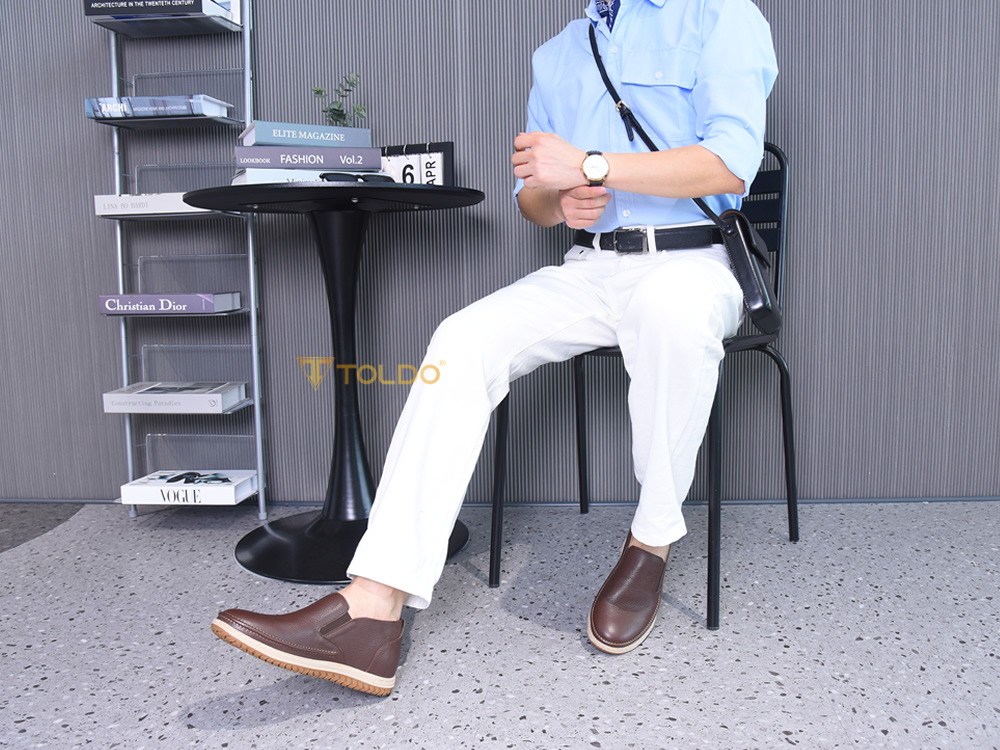 Giày cao 7cm đế khâu da mềm
