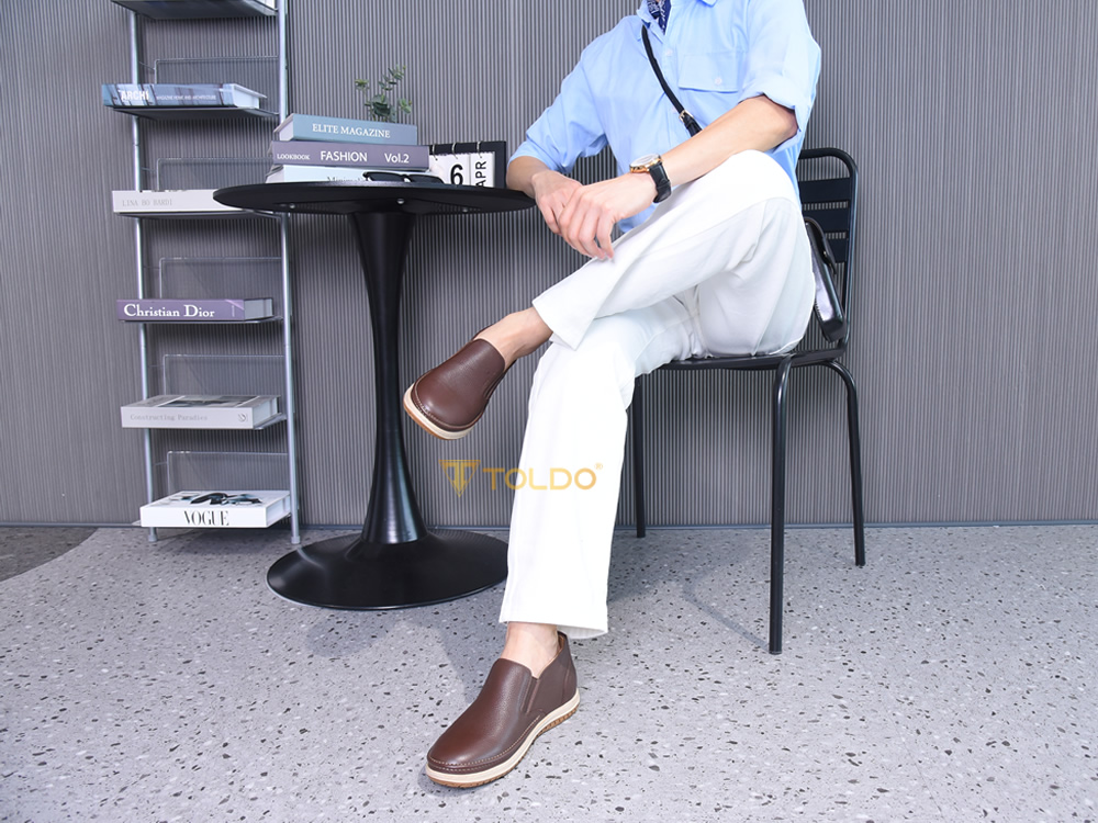 Giày cao 7cm đế khâu da mềm