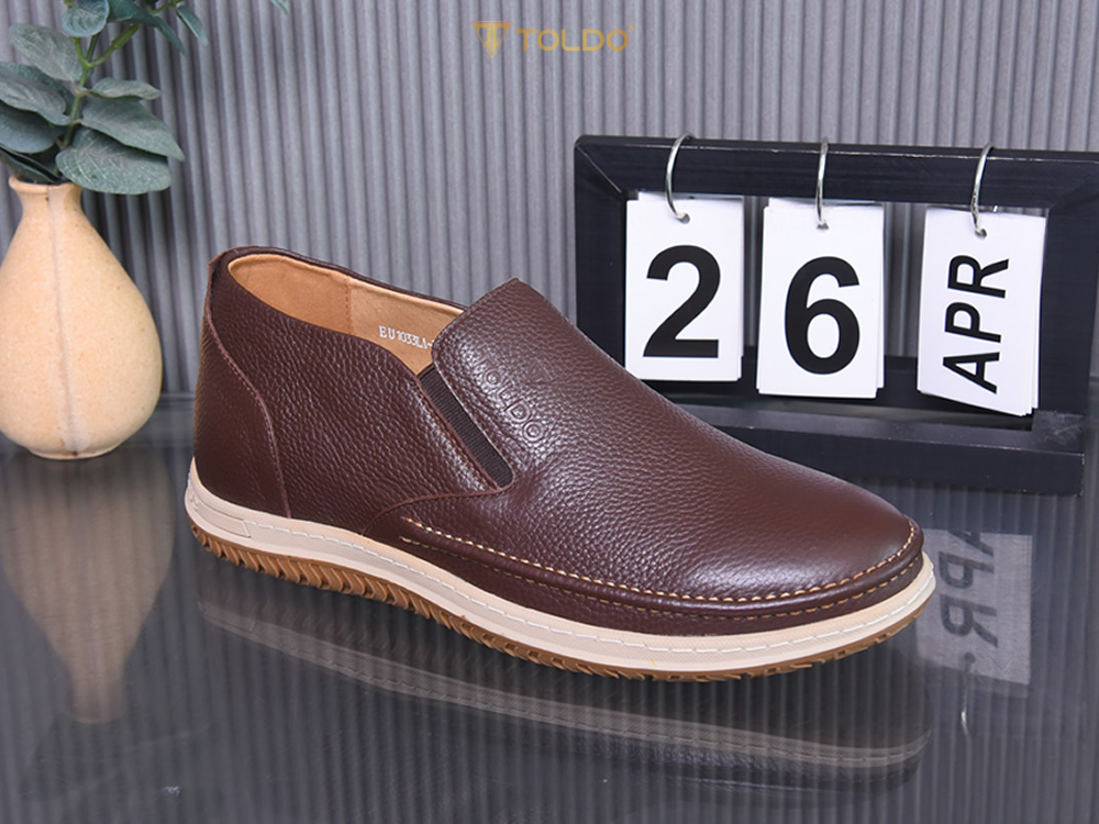 Giày cao 7cm đế khâu da mềm