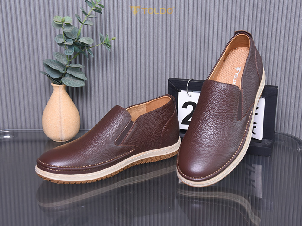 Giày cao 7cm đế khâu da mềm