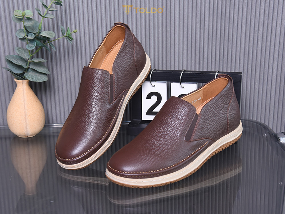 Giày cao 7cm đế khâu da mềm