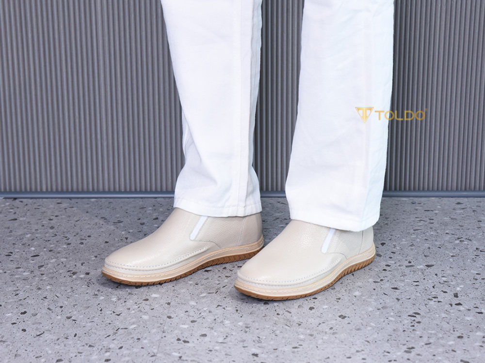 Giày cao 7cm da sần mềm đế khâu