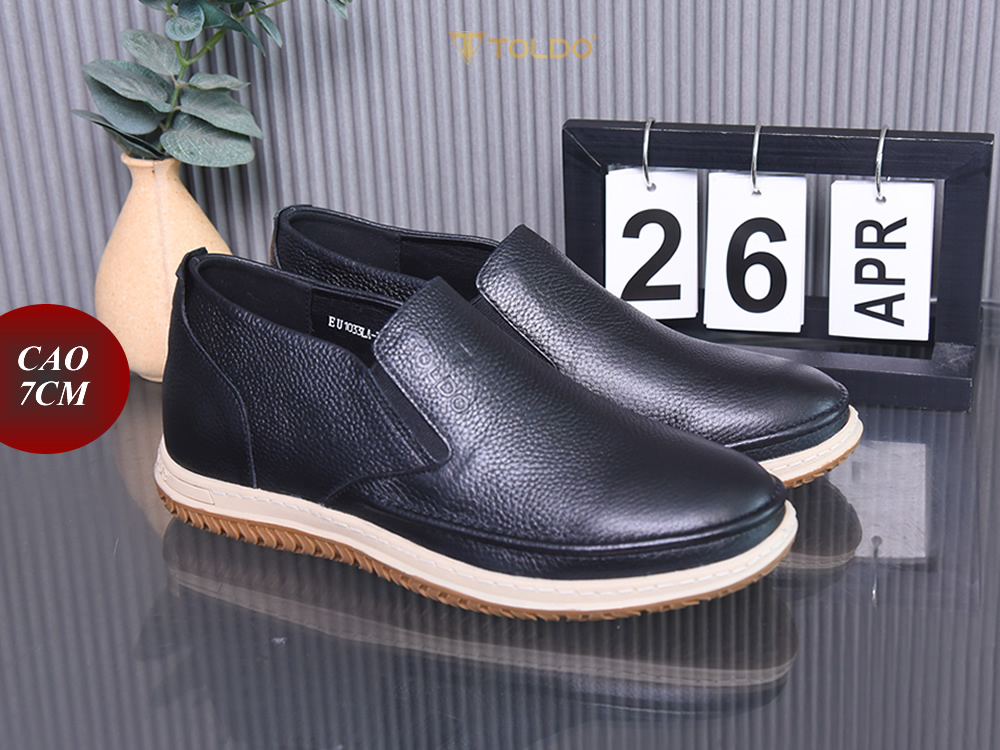 Giày cao 7cm da sần mềm nhẹ