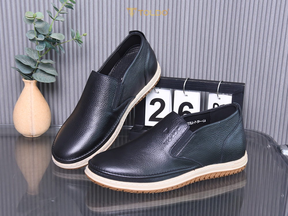 Giày cao 7cm da sần mềm nhẹ
