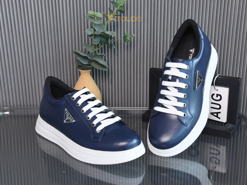 Giày thể thao cao 8cm màu xanh