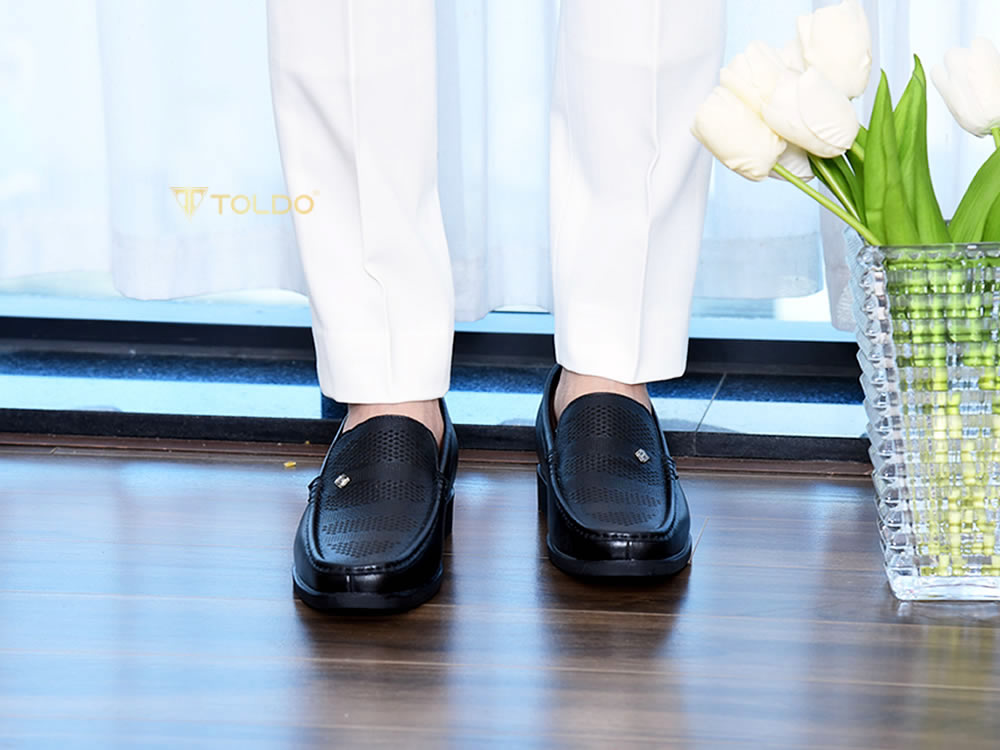 Giày nam cao  7cm đục lỗ thoáng khí