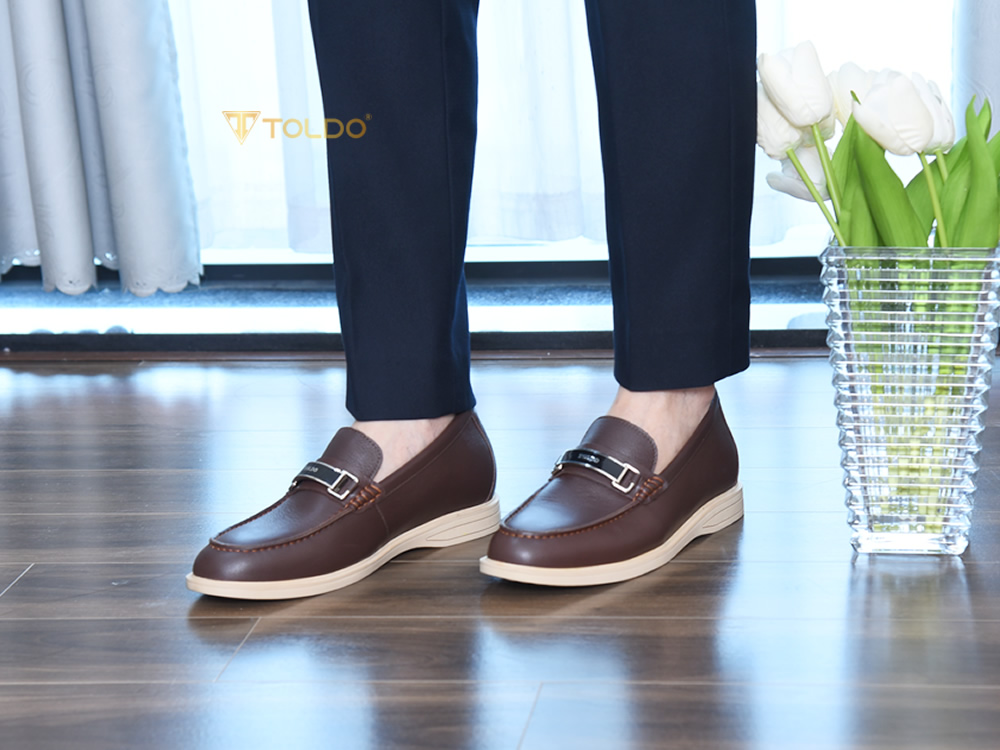 Giày cao 6cm da mềm màu nâu nhẹ