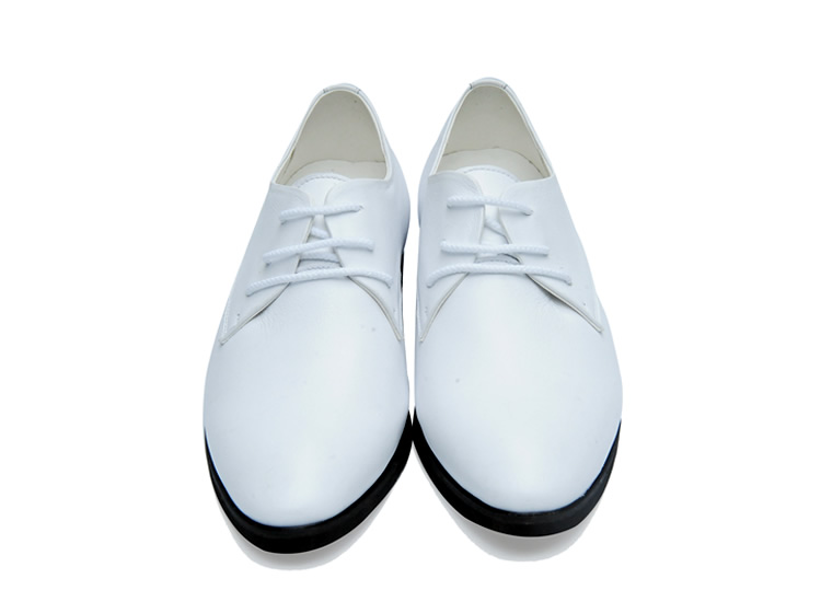 Giày cao siêu nhẹ màu trắng